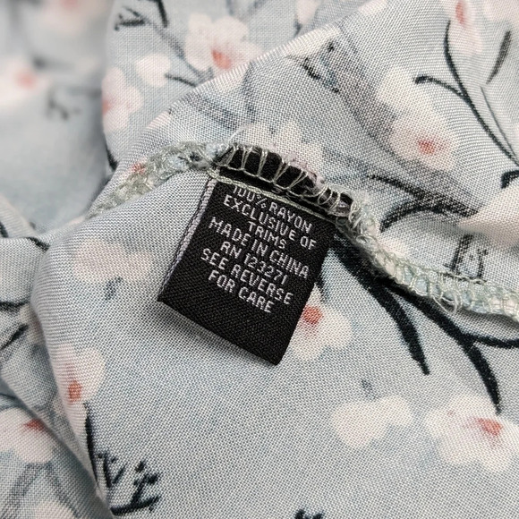 Long sleeve floral print blouse, 3XL - Picture 6 of 8